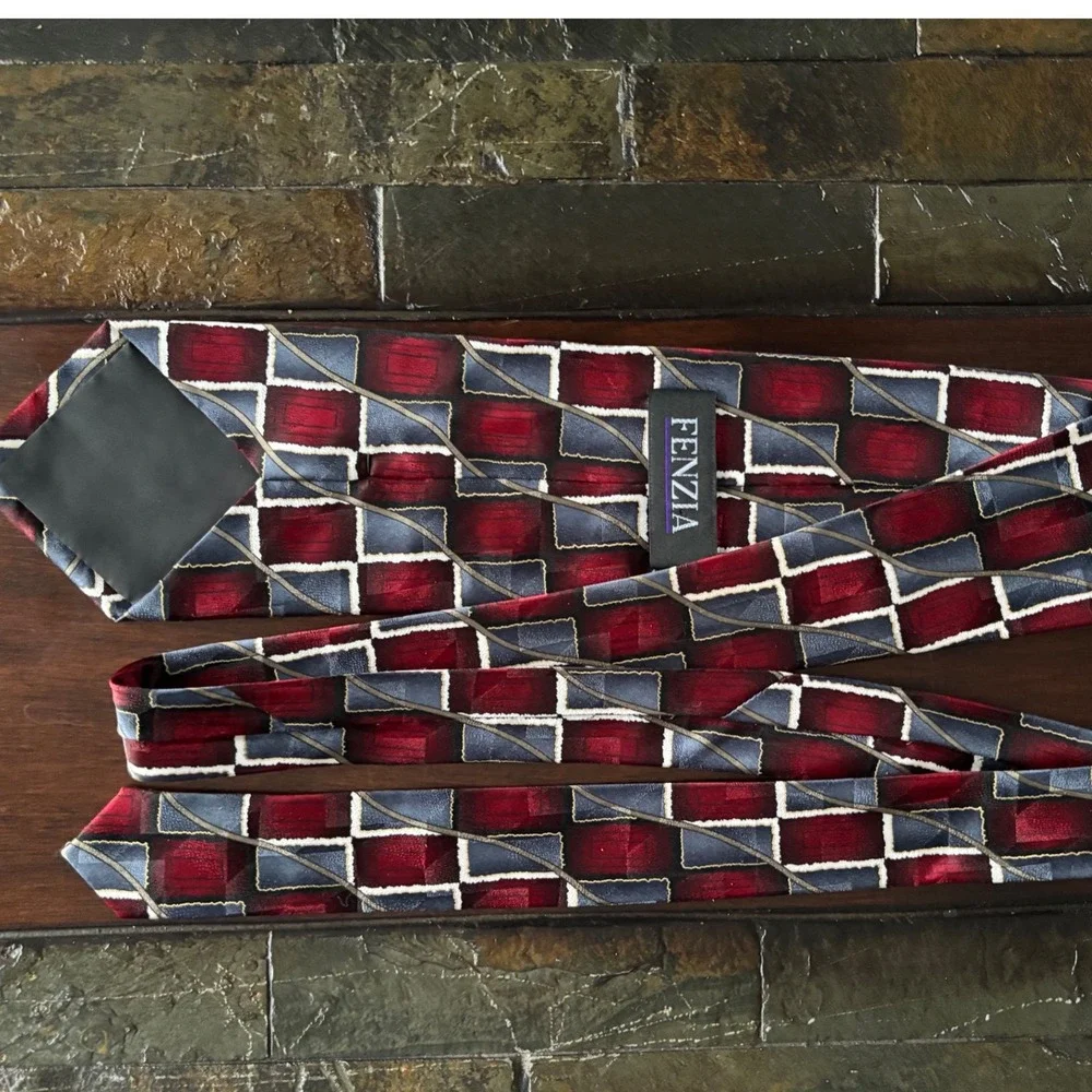 Fenzia Men's Necktie Red silver Geometric Silk Tie‎ Business Casual Vintage 90s